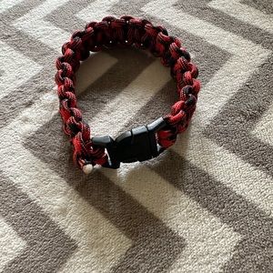 Men’s paracord bracelet
